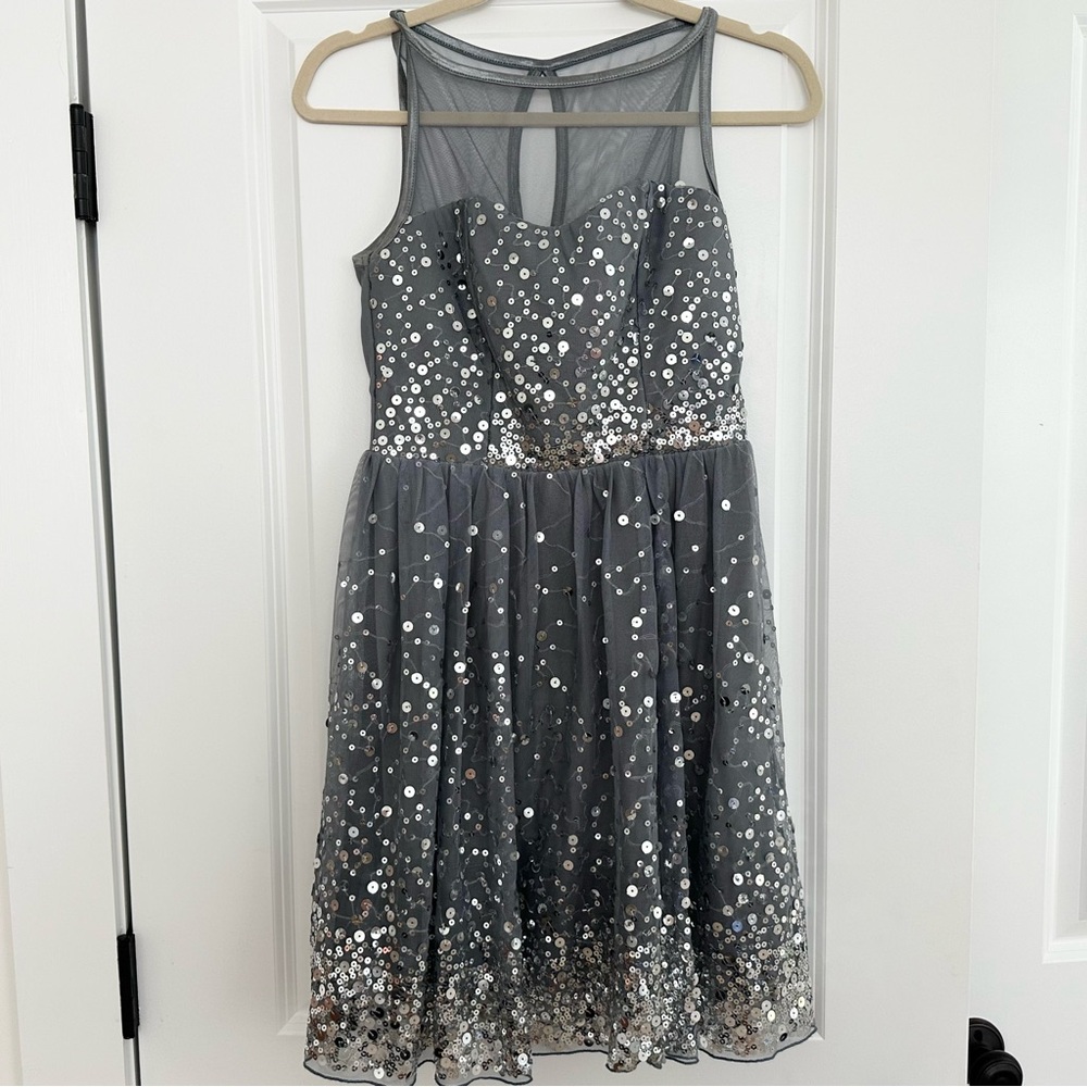 Silver Sequin Cocktail Dress - Sheer Collar & Tulle Skirt - Formal /Party /Event
